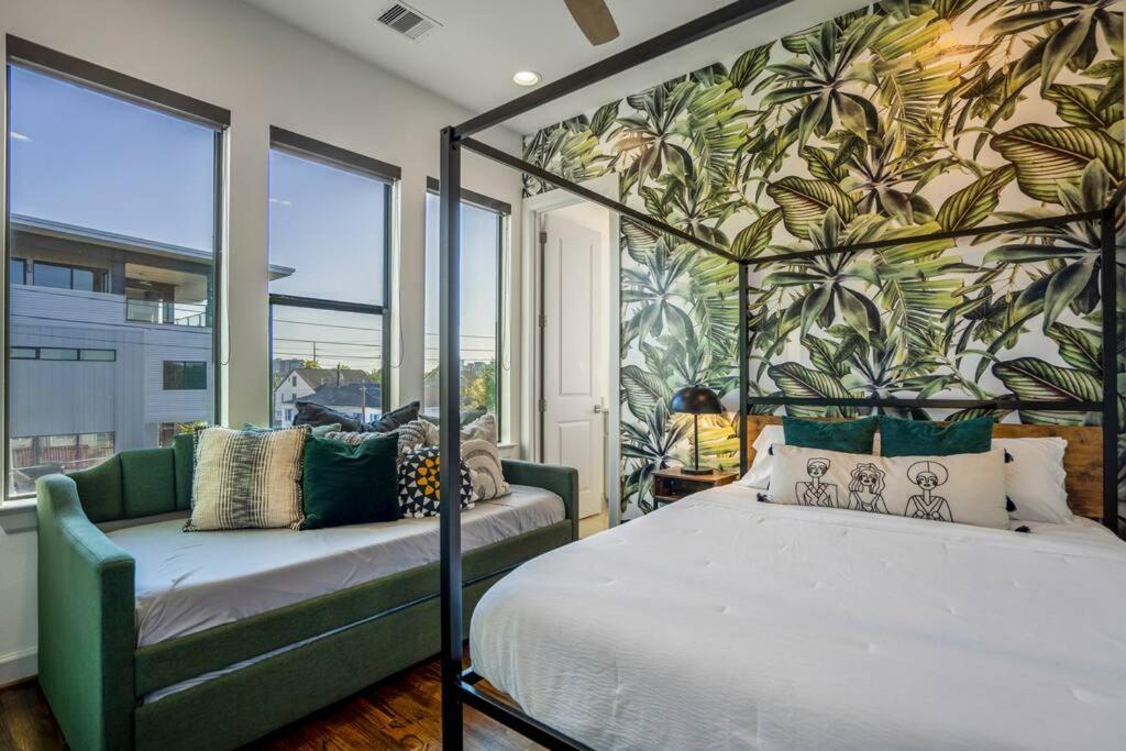 Tatil Evi Urban Jungle Retreat In The Htx Skyline